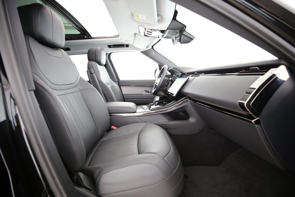 LAND ROVER Range Rover Sport 3.0 I6 P460e SE-image-3