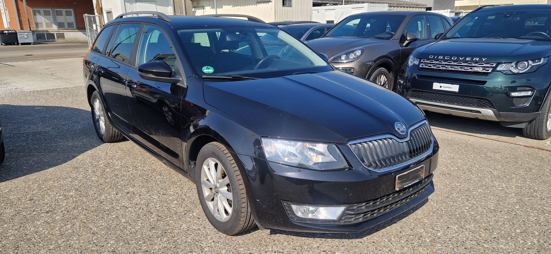 SKODA Octavia Combi 1.8 TSI Elegance 4x4 DSG-image-2