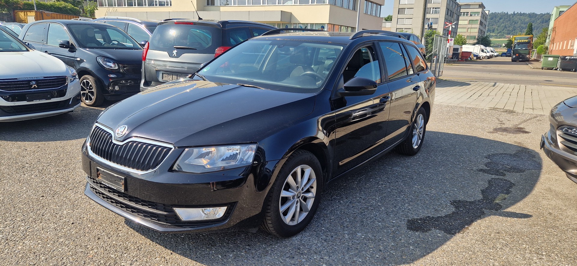 SKODA Octavia Combi 1.8 TSI Elegance 4x4 DSG-image-0