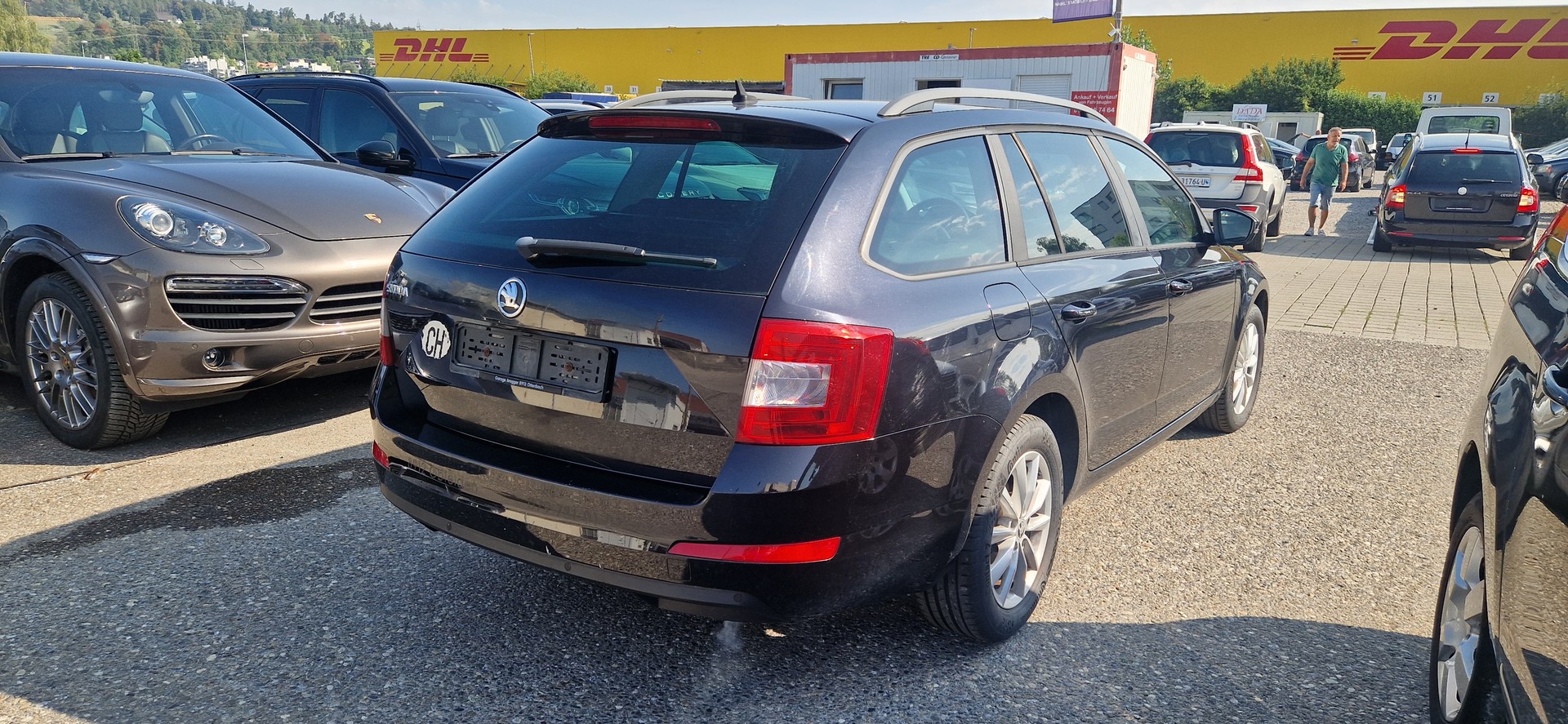SKODA Octavia Combi 1.8 TSI Elegance 4x4 DSG-image-3