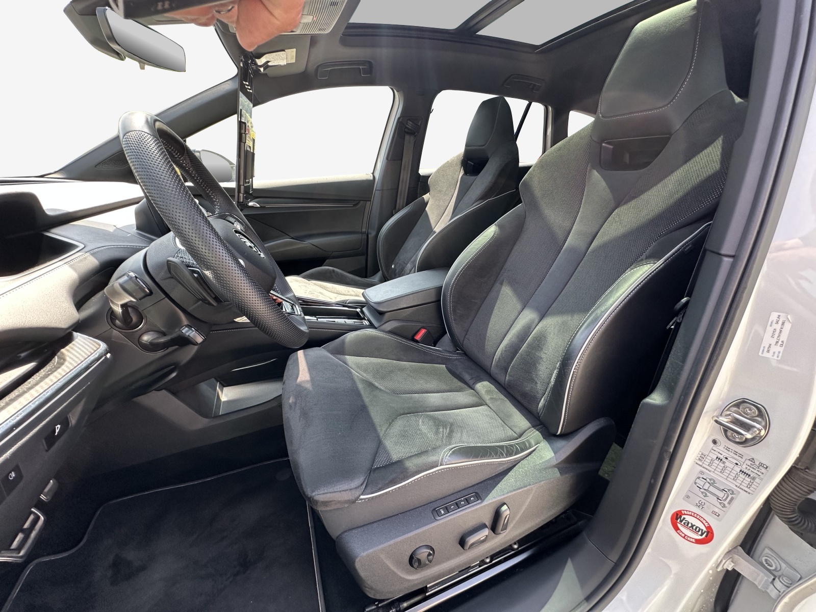 SKODA Enyaq iV 80x SportLine-image-8