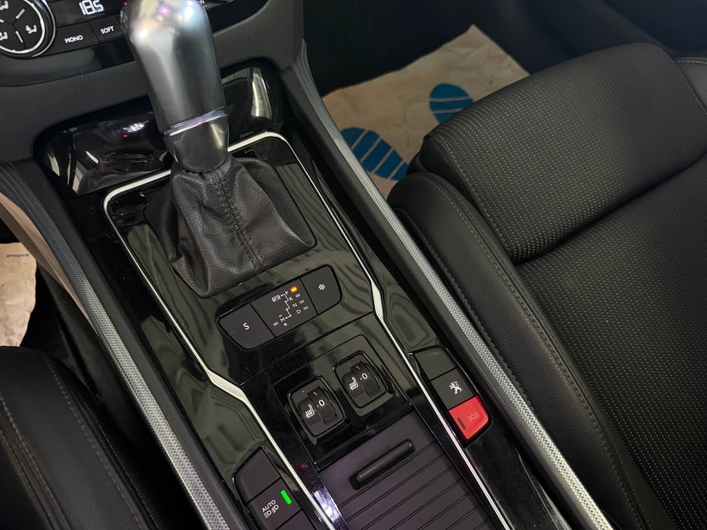 PEUGEOT 508 SW 2.0 BlueHDi Allure Automatic-image-13