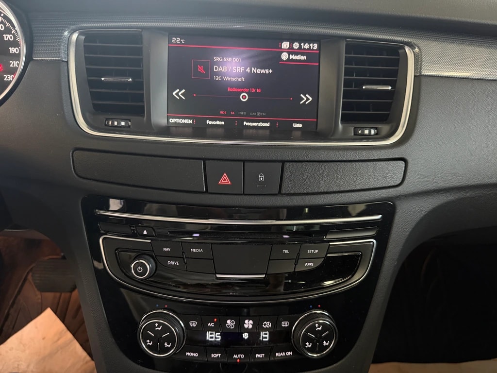 PEUGEOT 508 SW 2.0 BlueHDi Allure Automatic-image-15