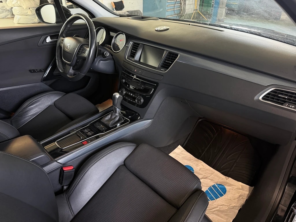 PEUGEOT 508 SW 2.0 BlueHDi Allure Automatic-image-8
