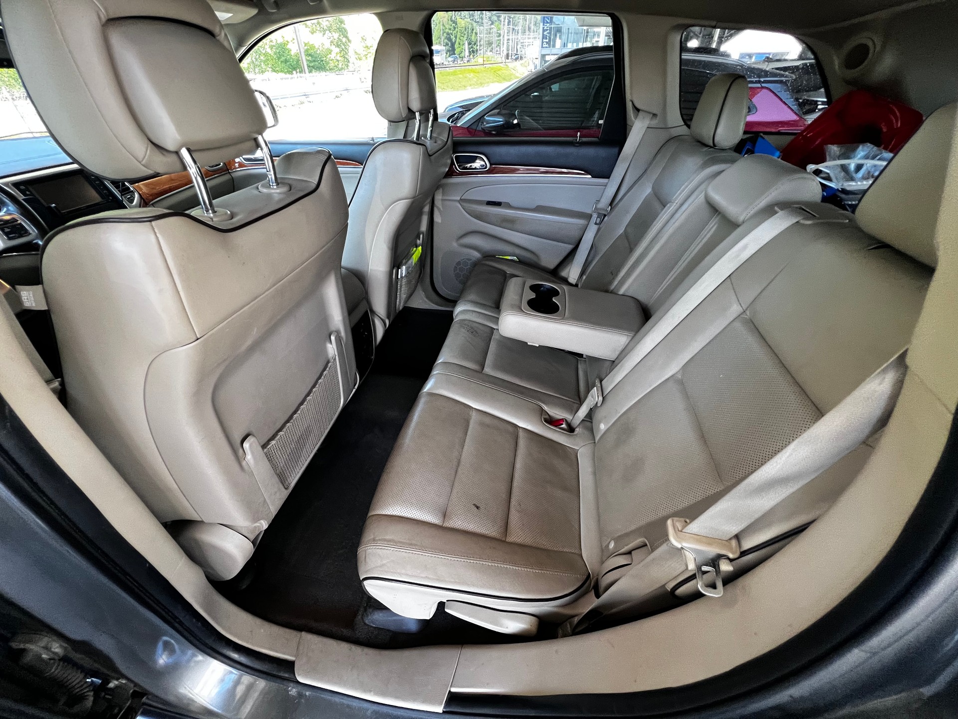 JEEP Grand Cherokee 3.0 CRD Overland Automatic-image-12