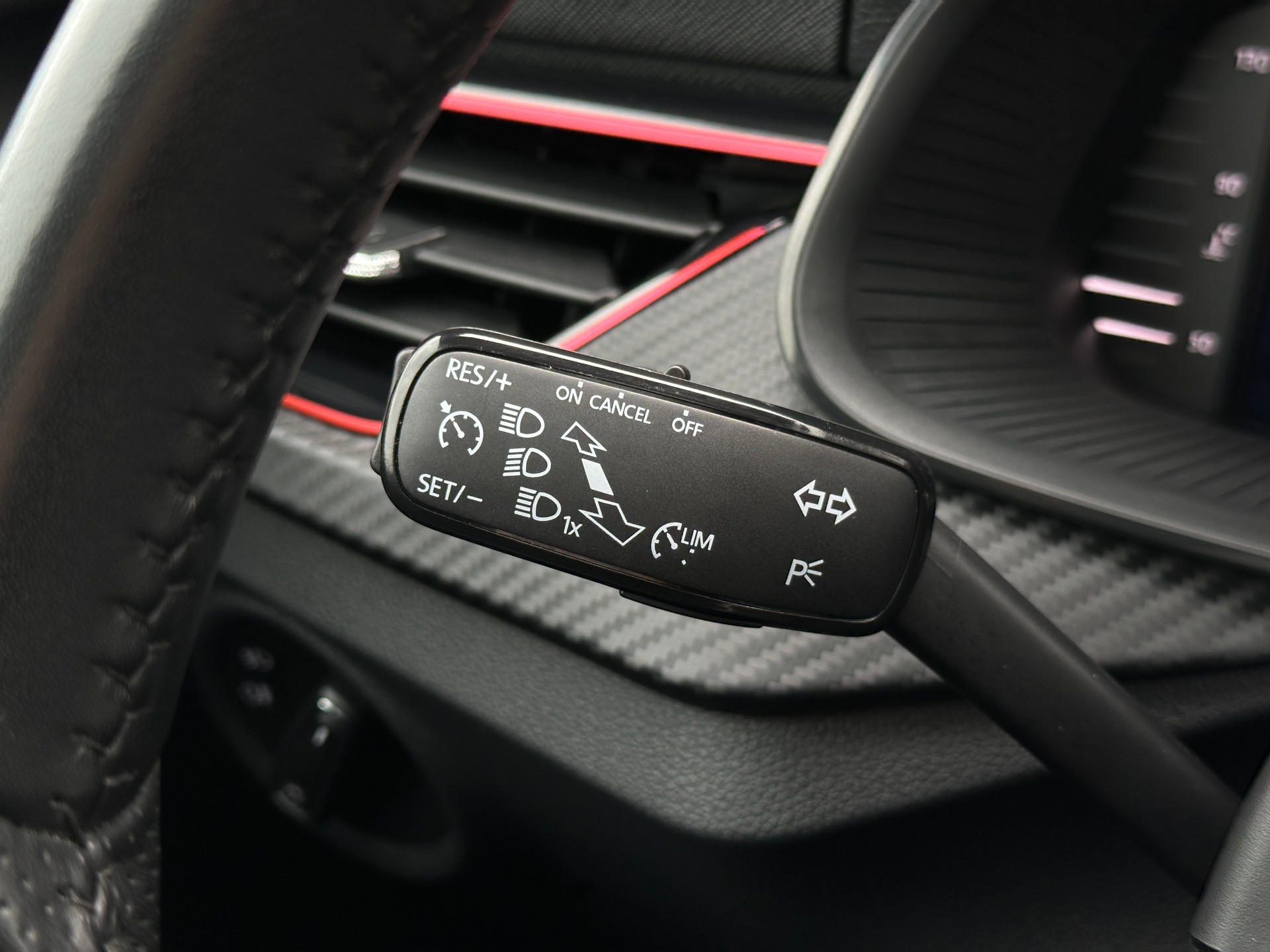 SKODA Scala 1.5 TSI Monte Carlo DSG-image-22