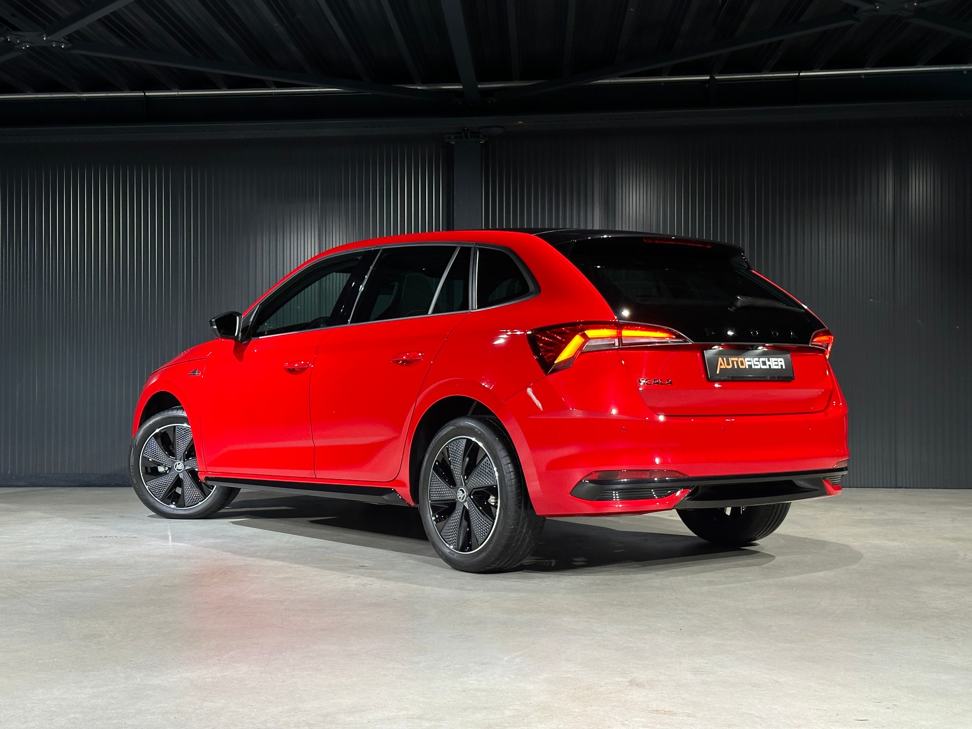 SKODA Scala 1.5 TSI Monte Carlo DSG-showroom-element-1