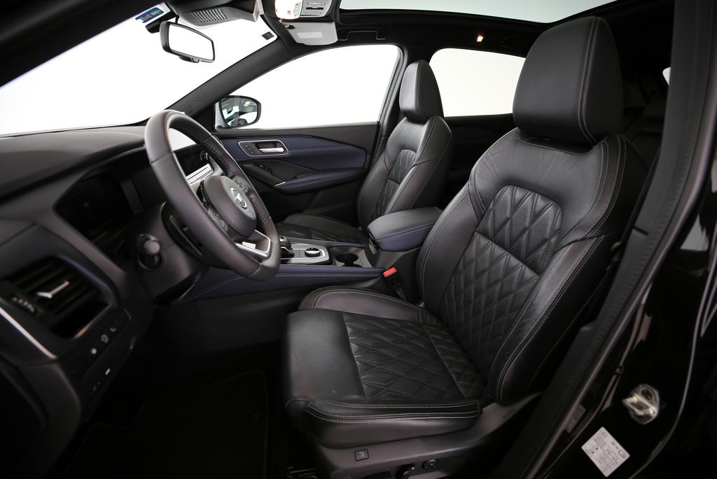 NISSAN Qashqai 1.3 DIG-T Tekna 4x4-image-3