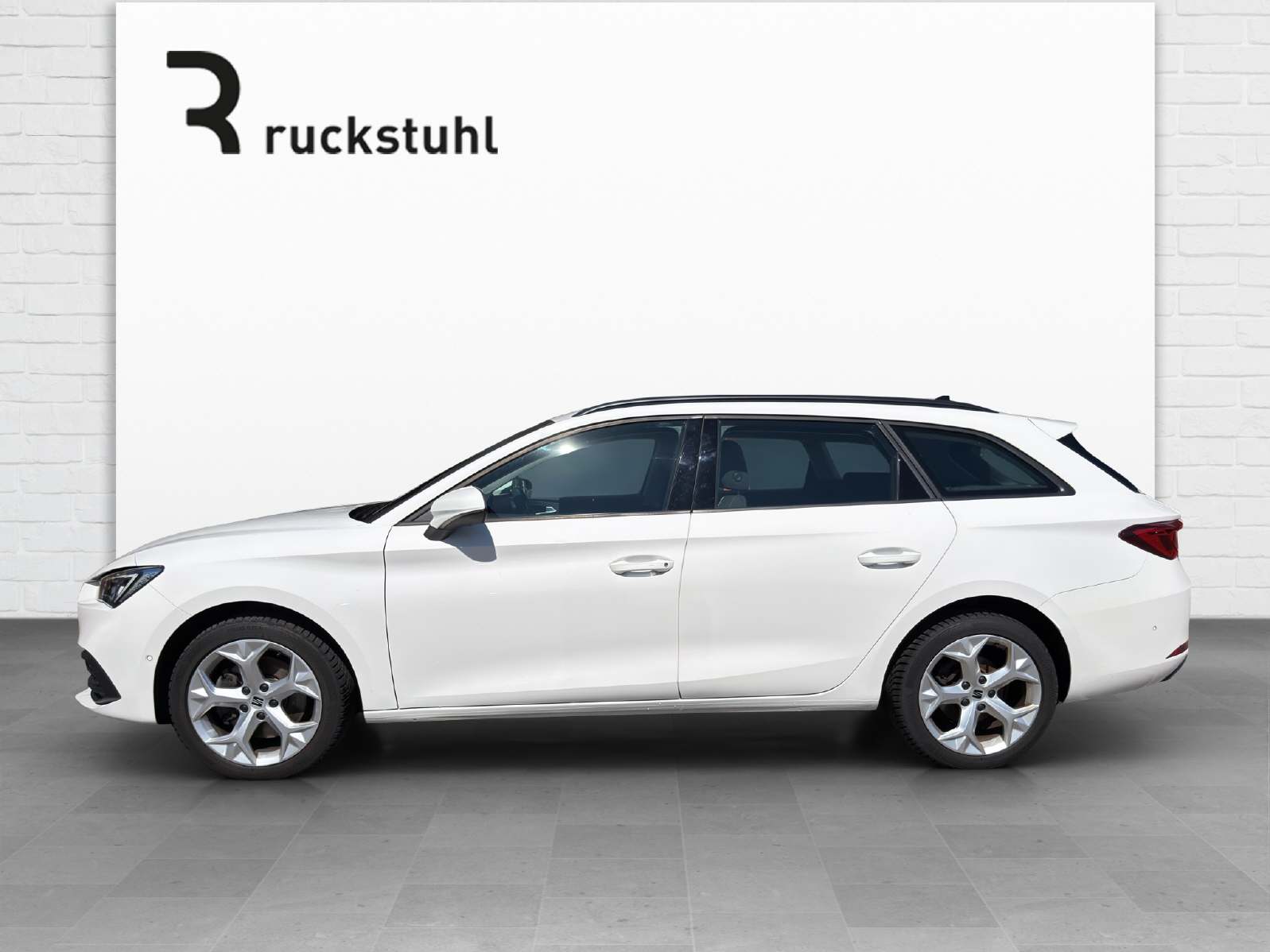 SEAT Leon ST 2.0 TDI Style DSG-image-2