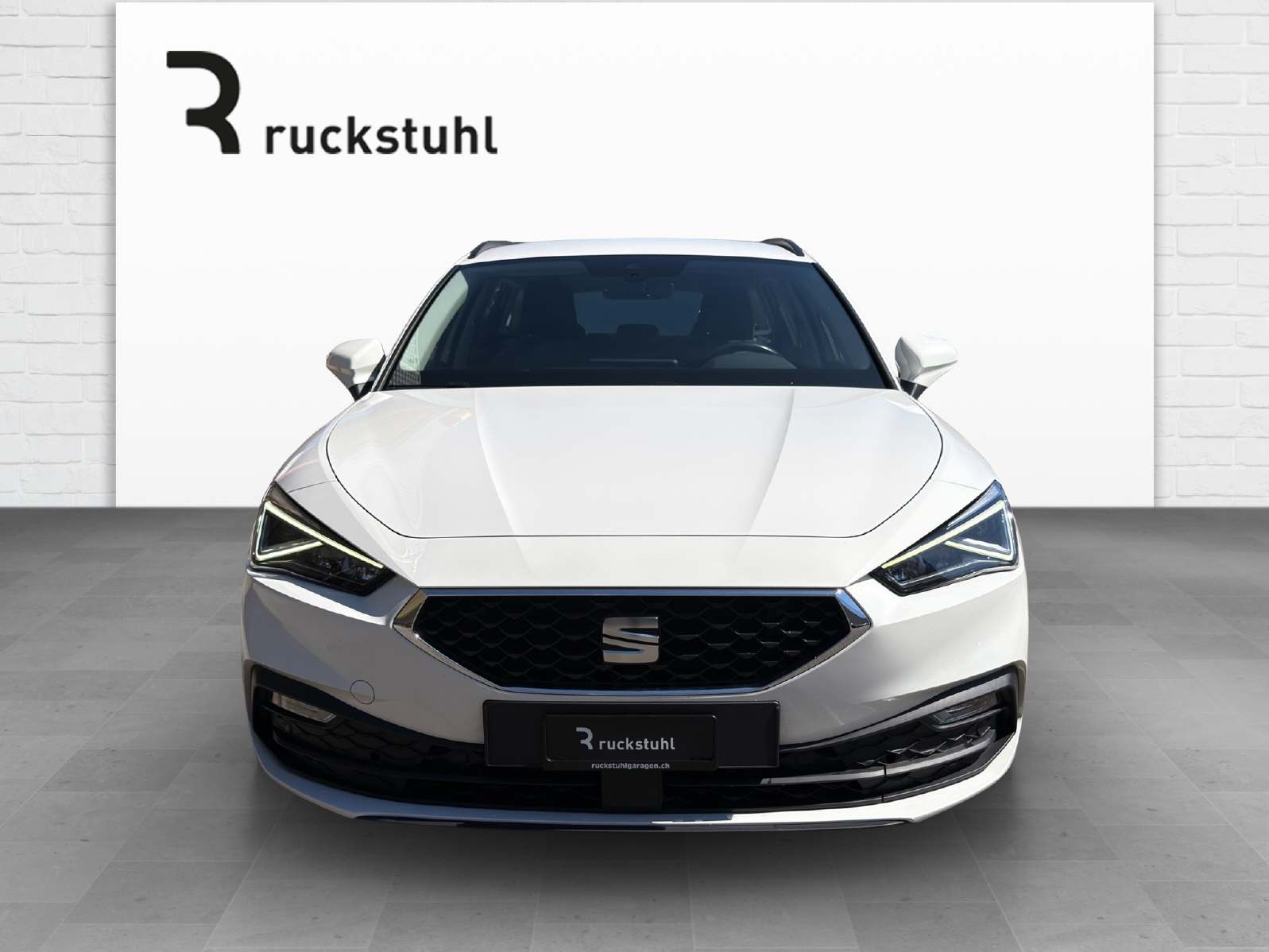 SEAT Leon ST 2.0 TDI Style DSG-image-0
