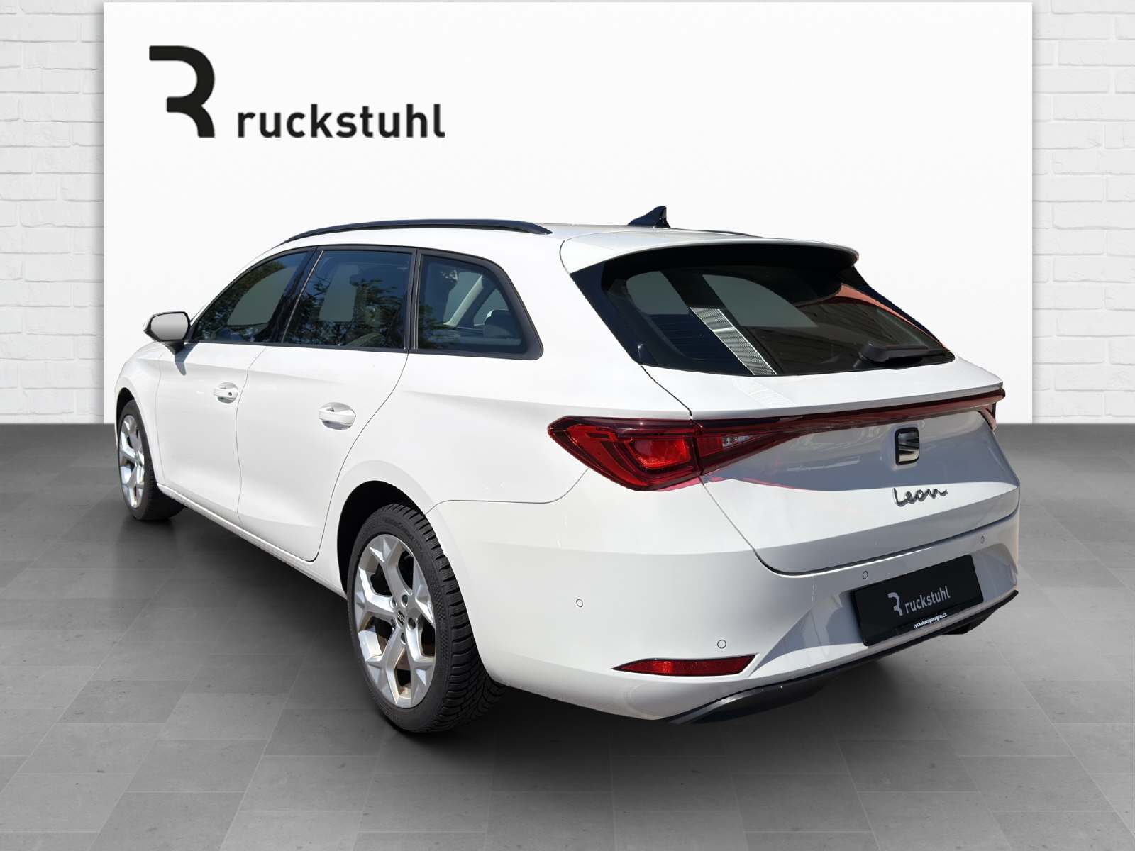 SEAT Leon ST 2.0 TDI Style DSG-image-3