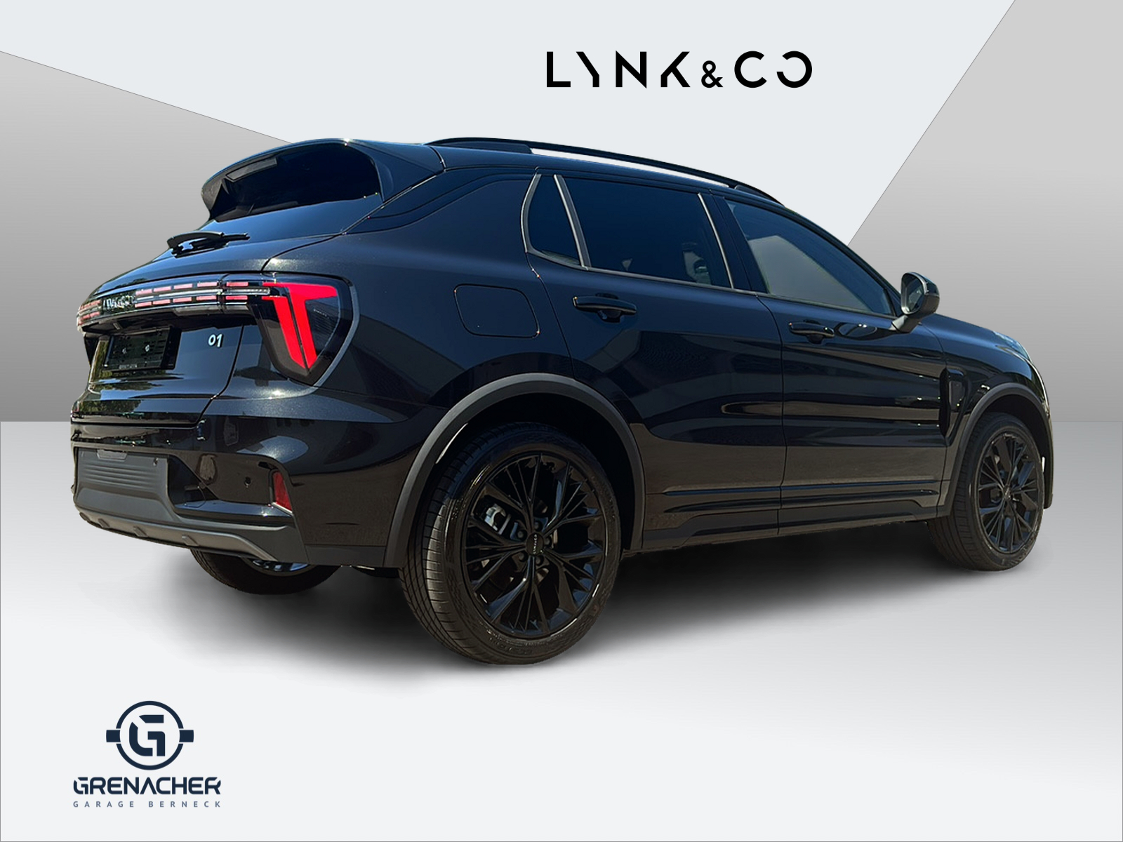 LYNK & CO 01 1.5 PHEV More-showroom-element-3