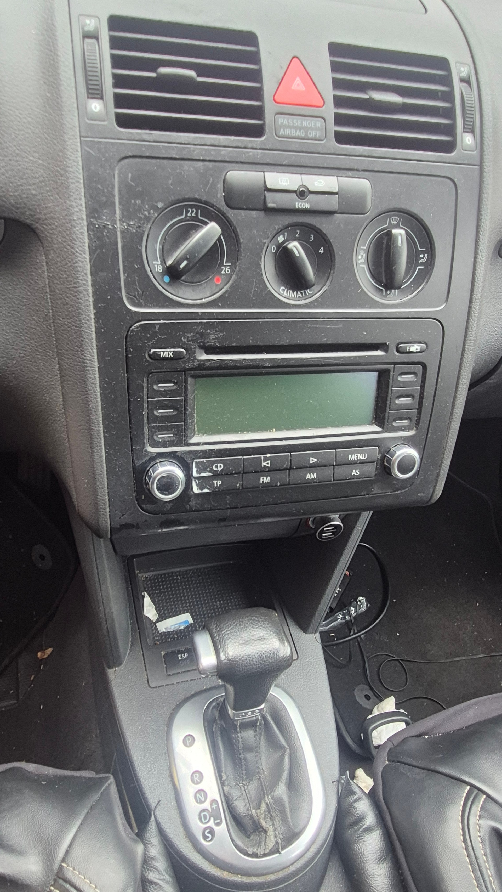 VW Touran 1.9 TDI Trendline-image-7