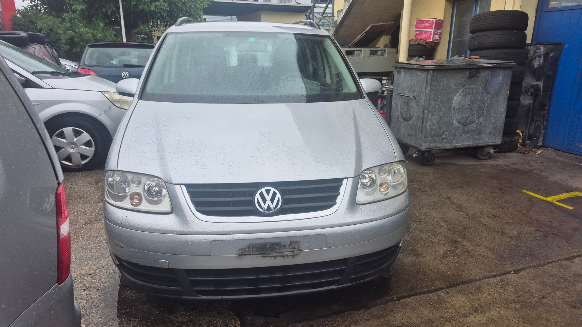 VW Touran 1.9 TDI Trendline-image-1