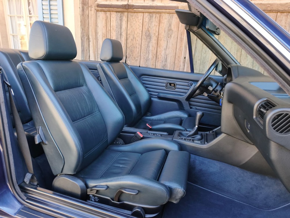 BMW 325i Cabrio-image-7