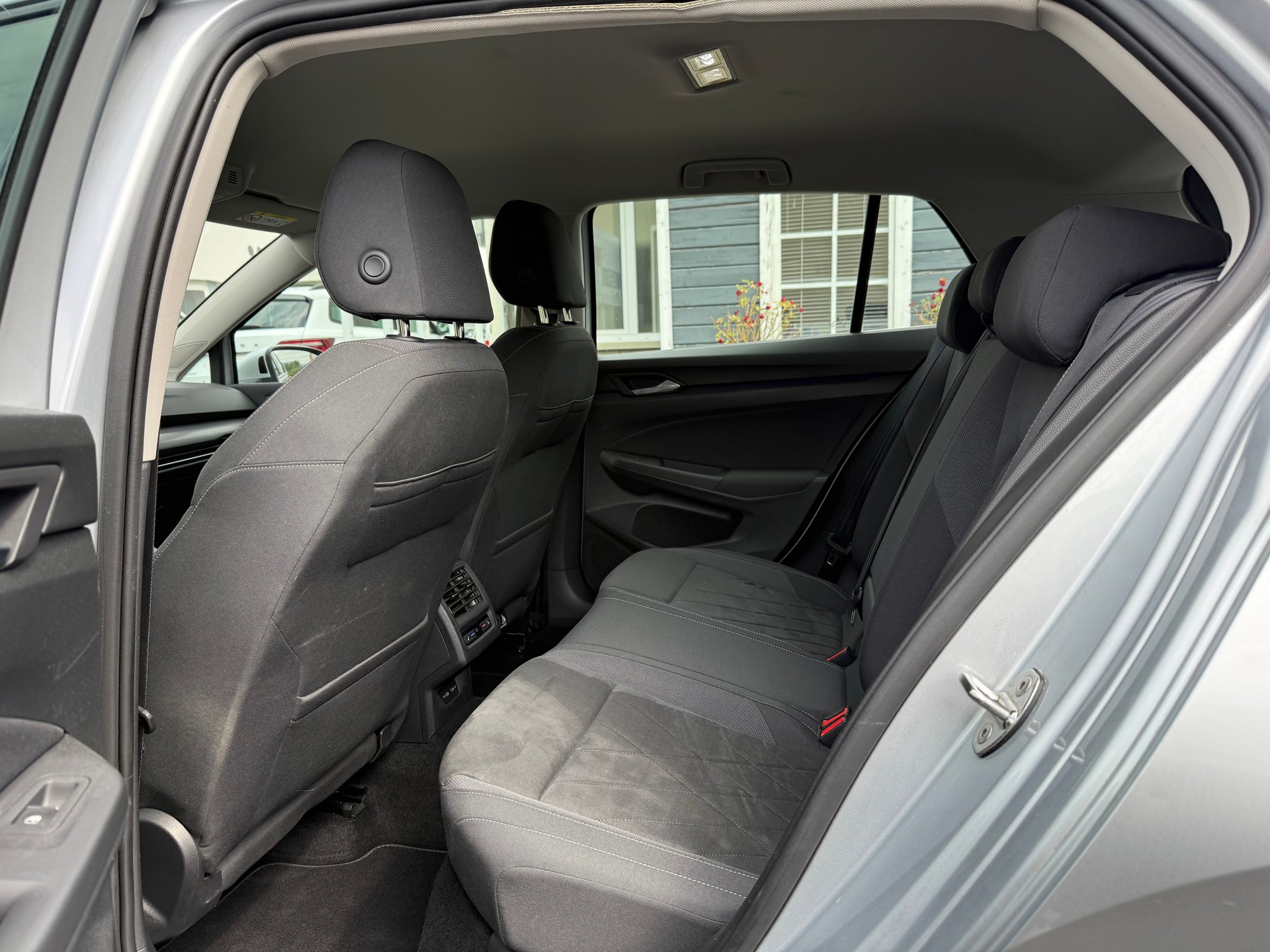 VW Golf VIII 2.0 TDI Style DSG-image-10