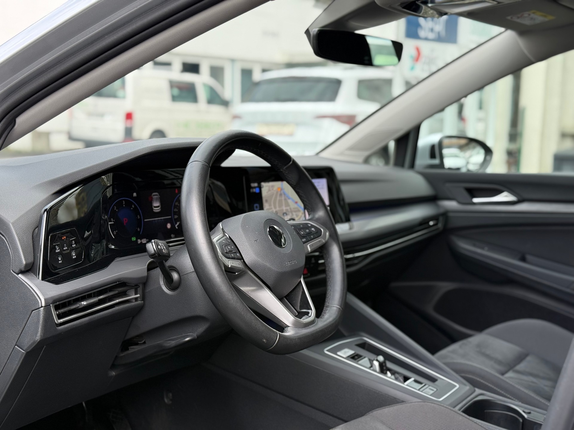VW Golf VIII 2.0 TDI Style DSG-image-7