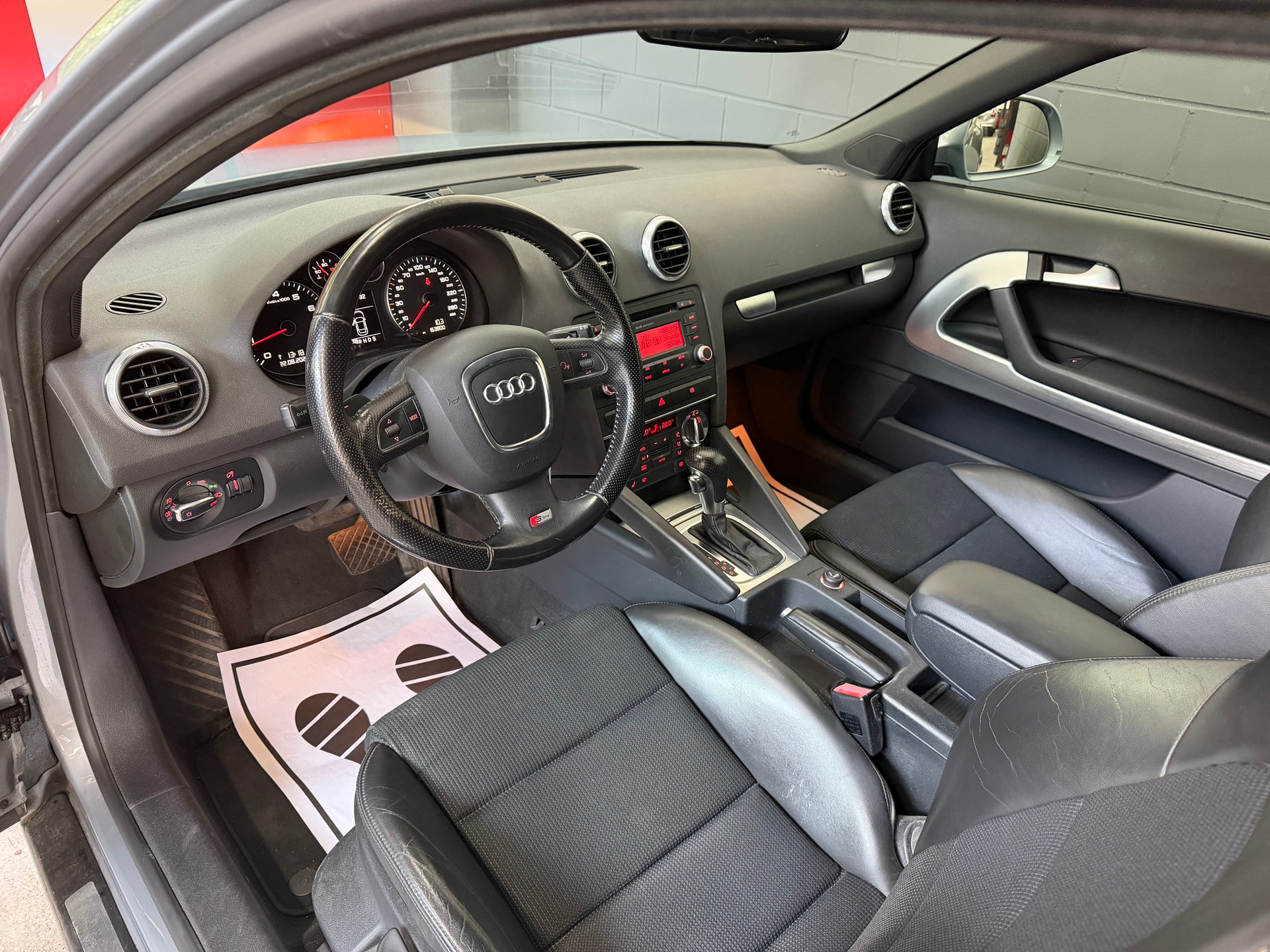 AUDI A3 2.0 TFSI Ambition S-tronic //NEU AB MFK!-image-10