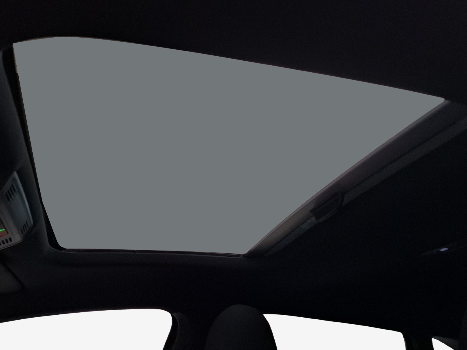 VW Taigo 1.0 TSI R-Line DSG-image-15