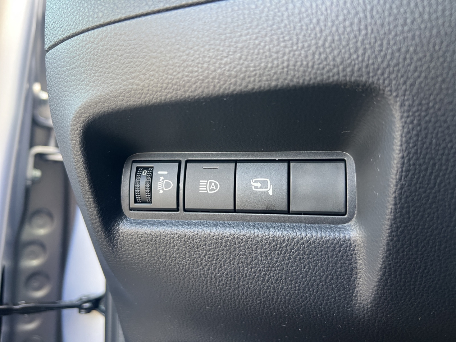 TOYOTA Aygo X 1.5 VVT-i HSD Trend-image-16