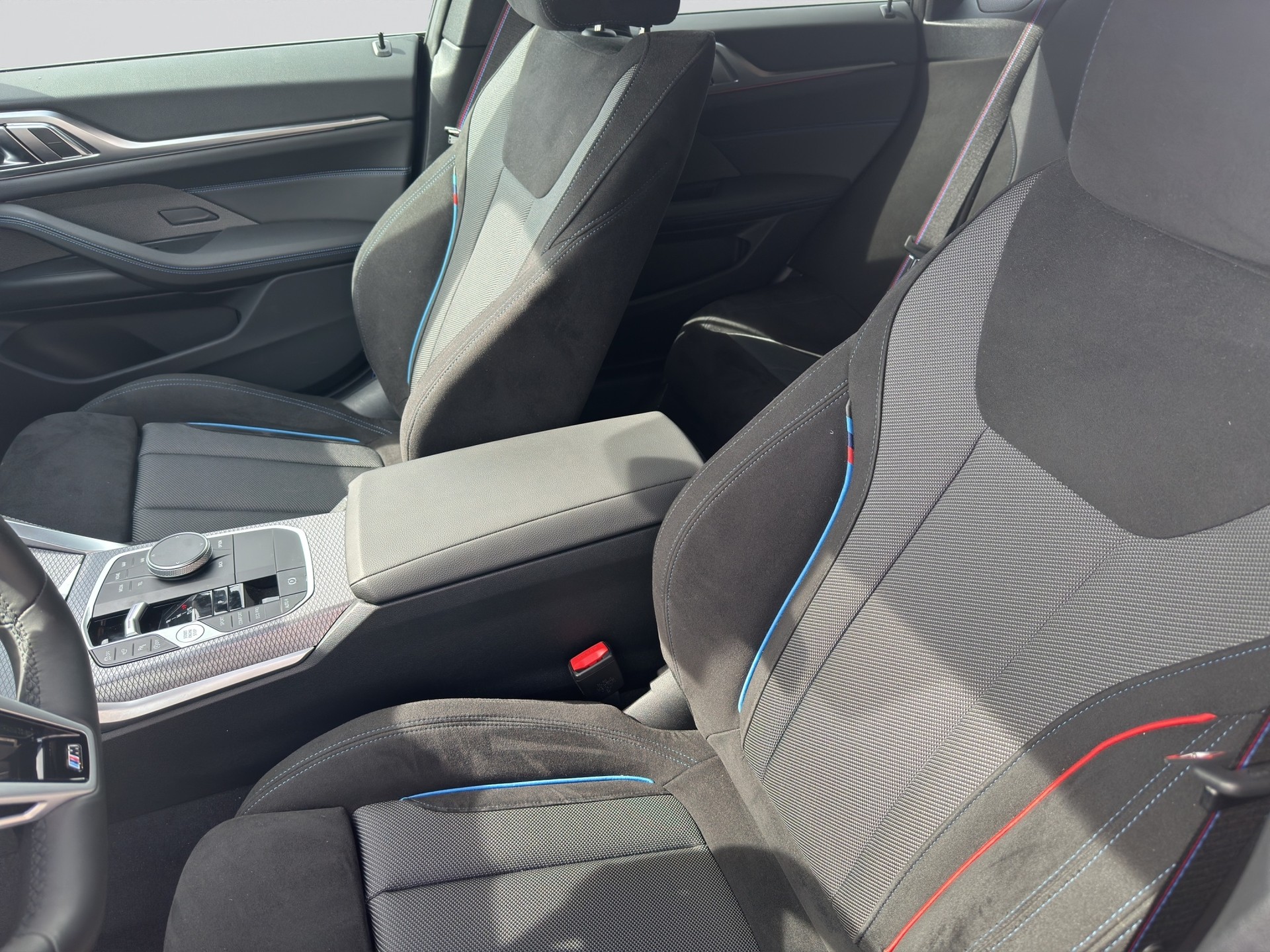 BMW 430i xDrive Gran Coupé M Sport Pro Steptronic-image-11
