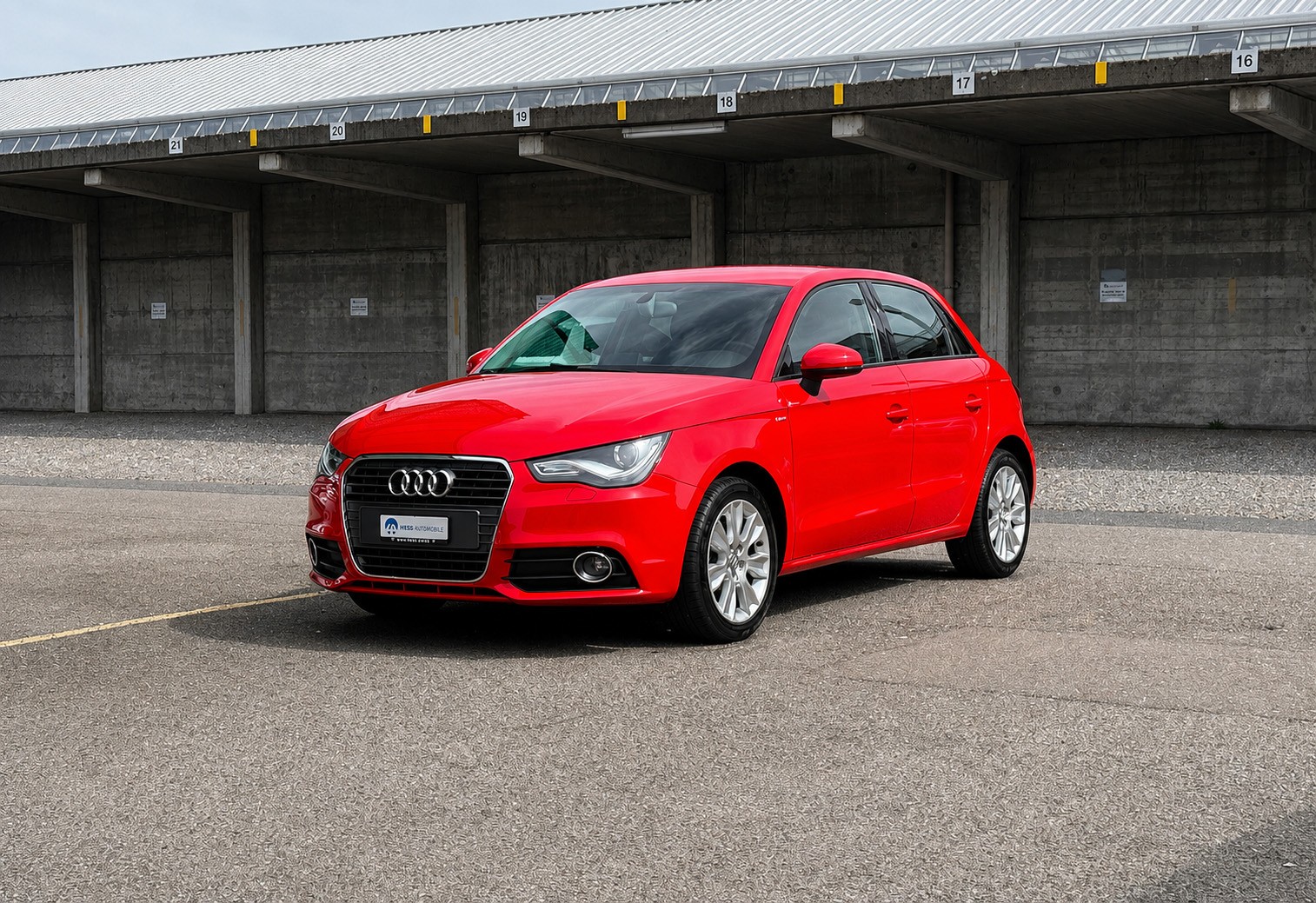 AUDI A1 Sportback 1.4 TFSI Attraction aus 1. Hand-image-0