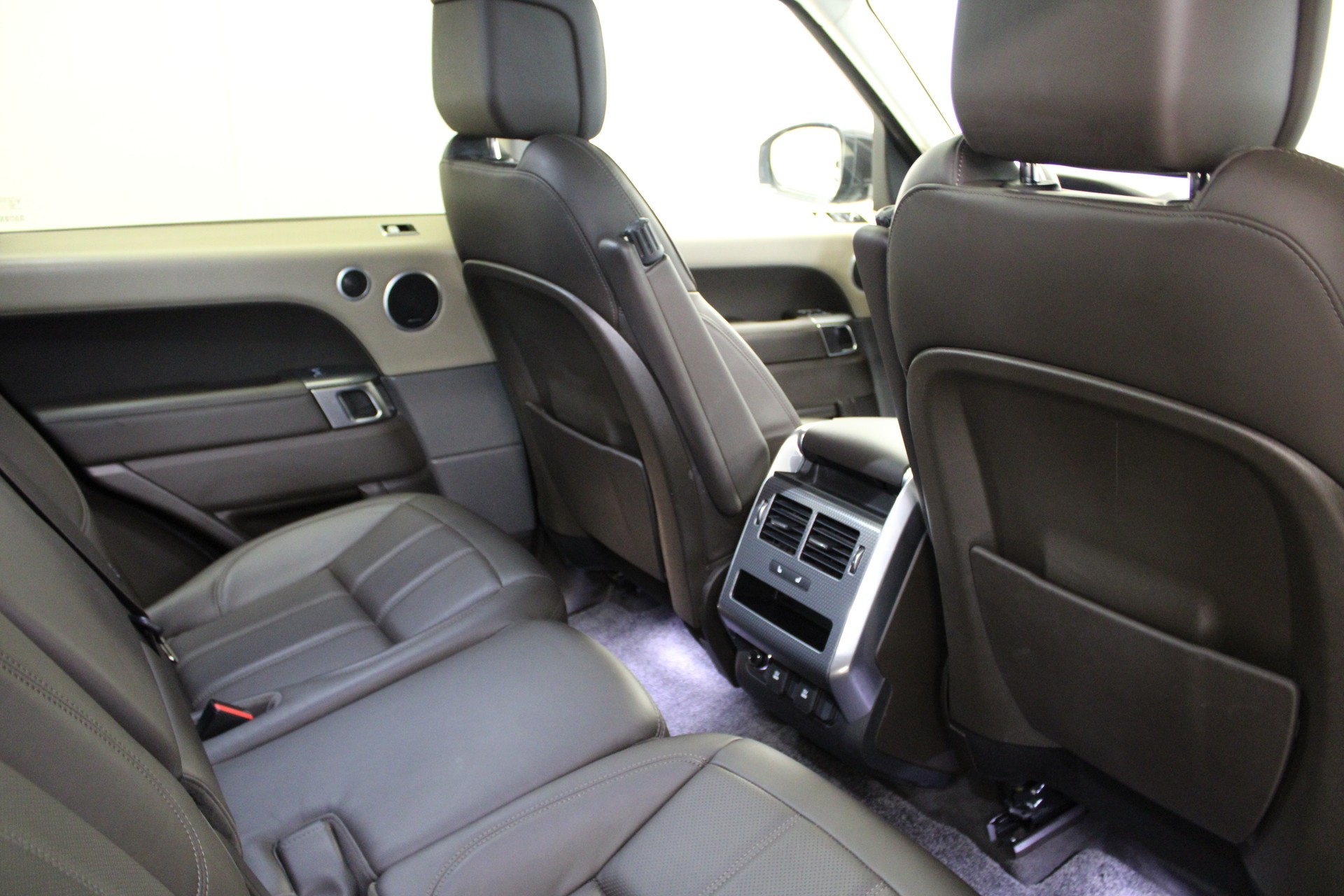 LAND ROVER Range Rover Sport 3.0 SDV6 HSE Automatic-image-8