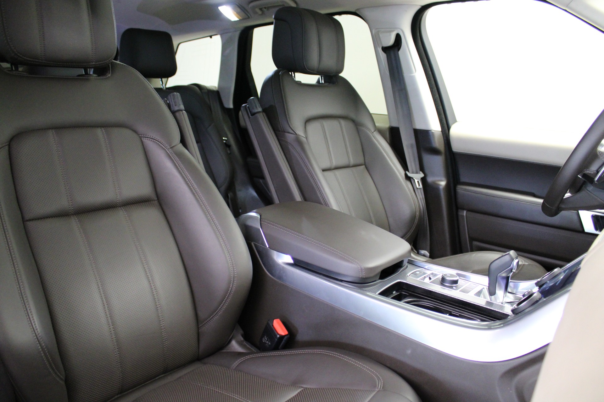 LAND ROVER Range Rover Sport 3.0 SDV6 HSE Automatic-image-6