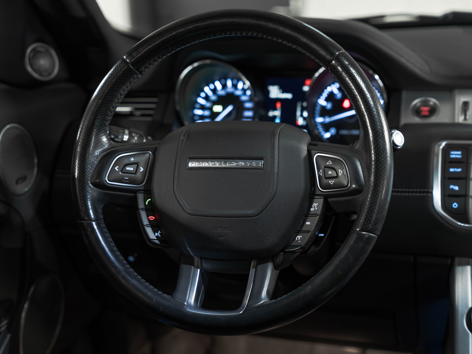 LAND ROVER Range Rover Evoque 2.0 Si4 Autobiography AT9-image-15