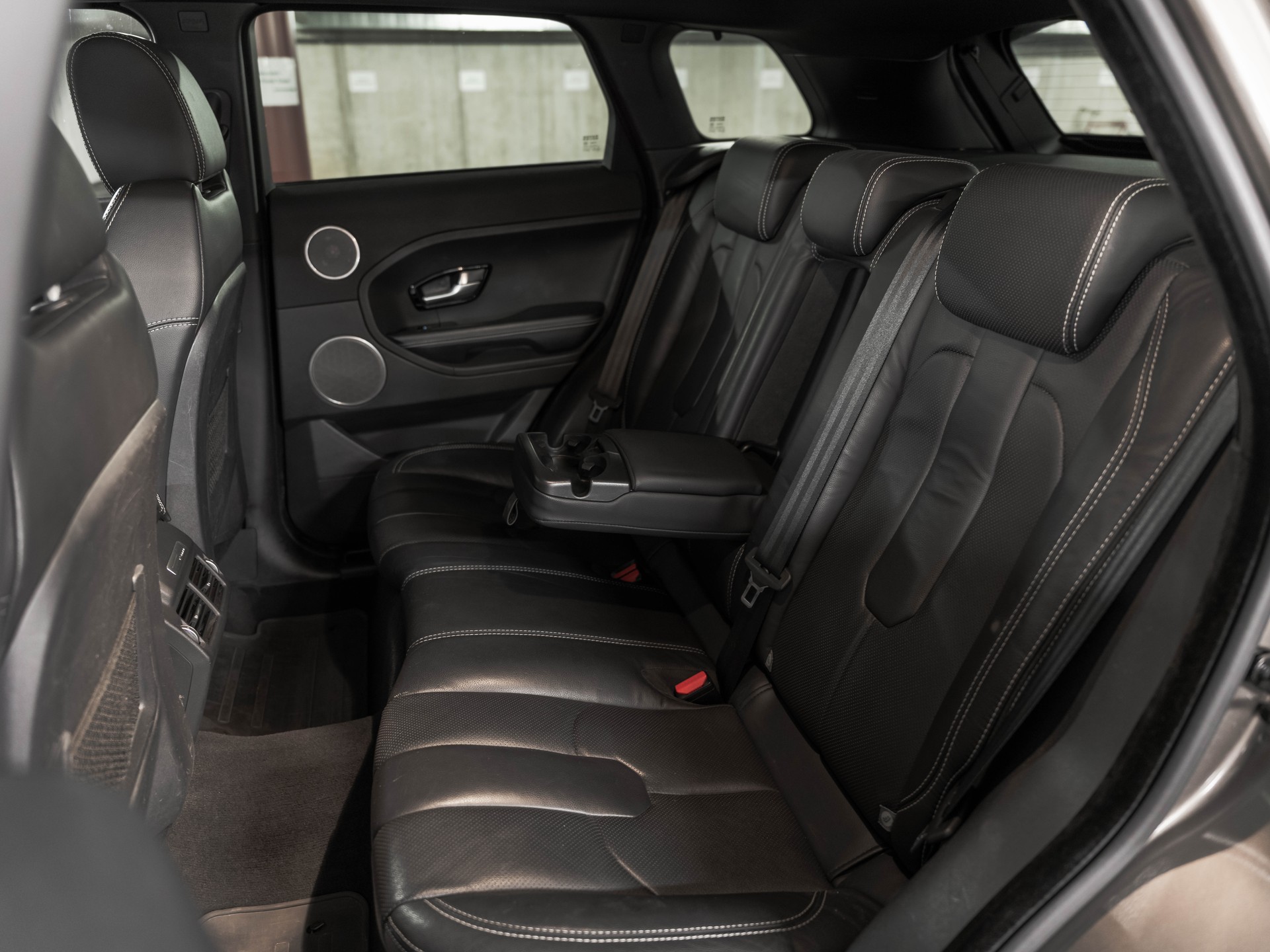LAND ROVER Range Rover Evoque 2.0 Si4 Autobiography AT9-image-29