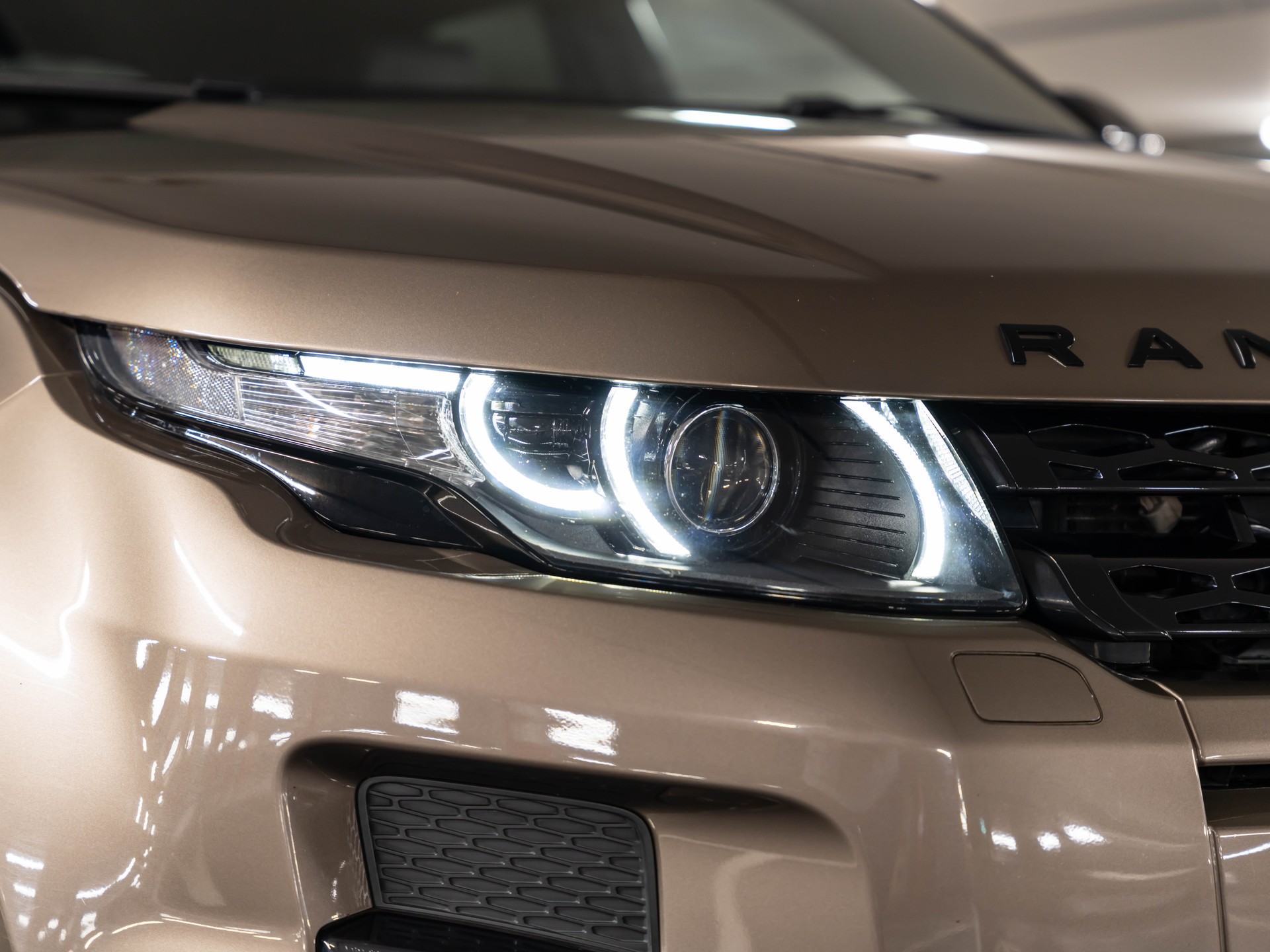 LAND ROVER Range Rover Evoque 2.0 Si4 Autobiography AT9-image-12