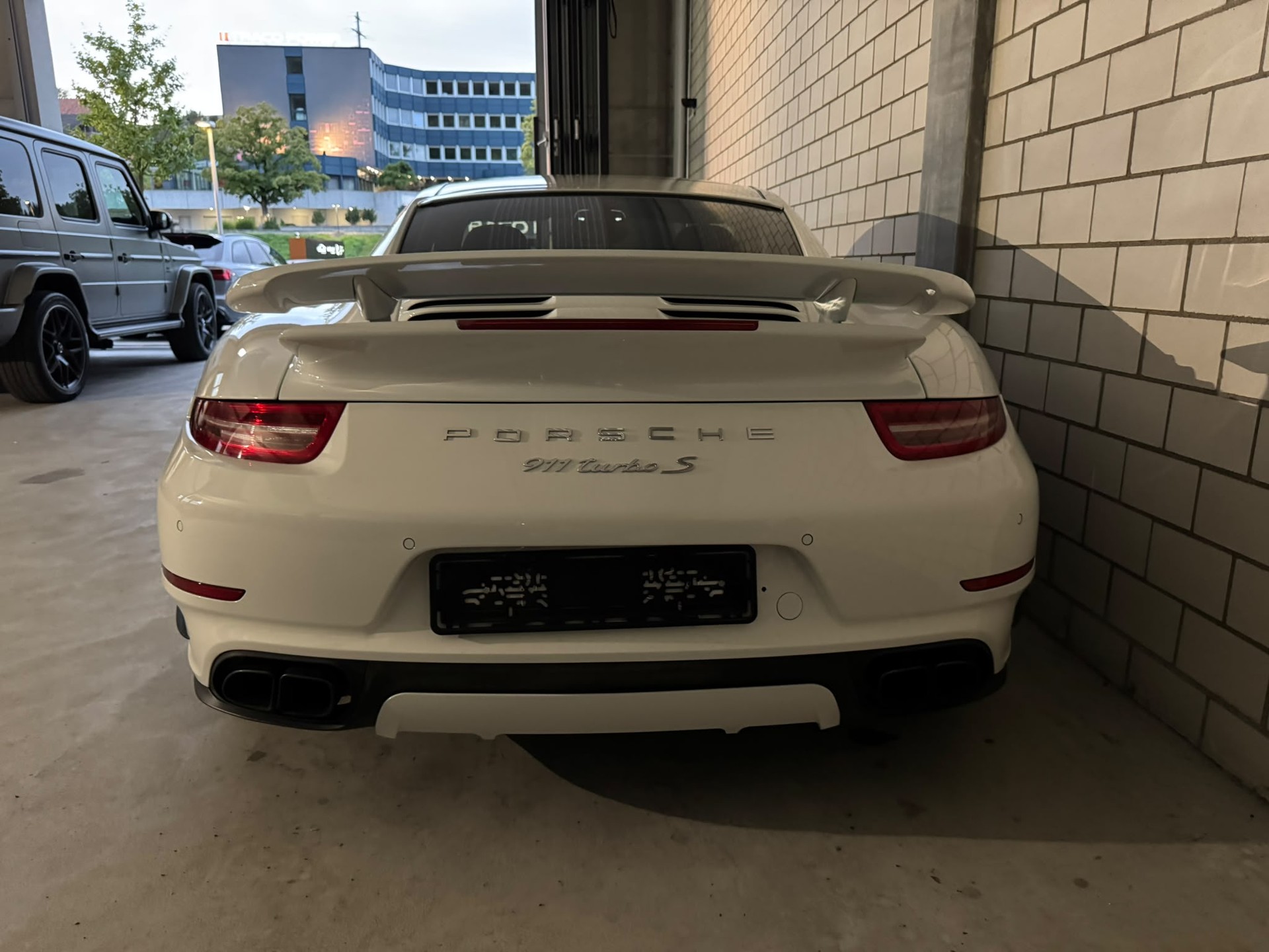 PORSCHE 911 Turbo S PDK-image-3