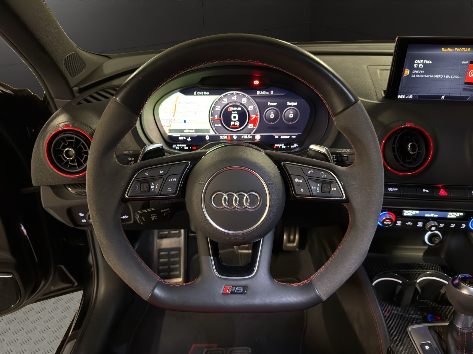 AUDI RS3 Sportback 2.5 TSI quattro S-tronic-image-6