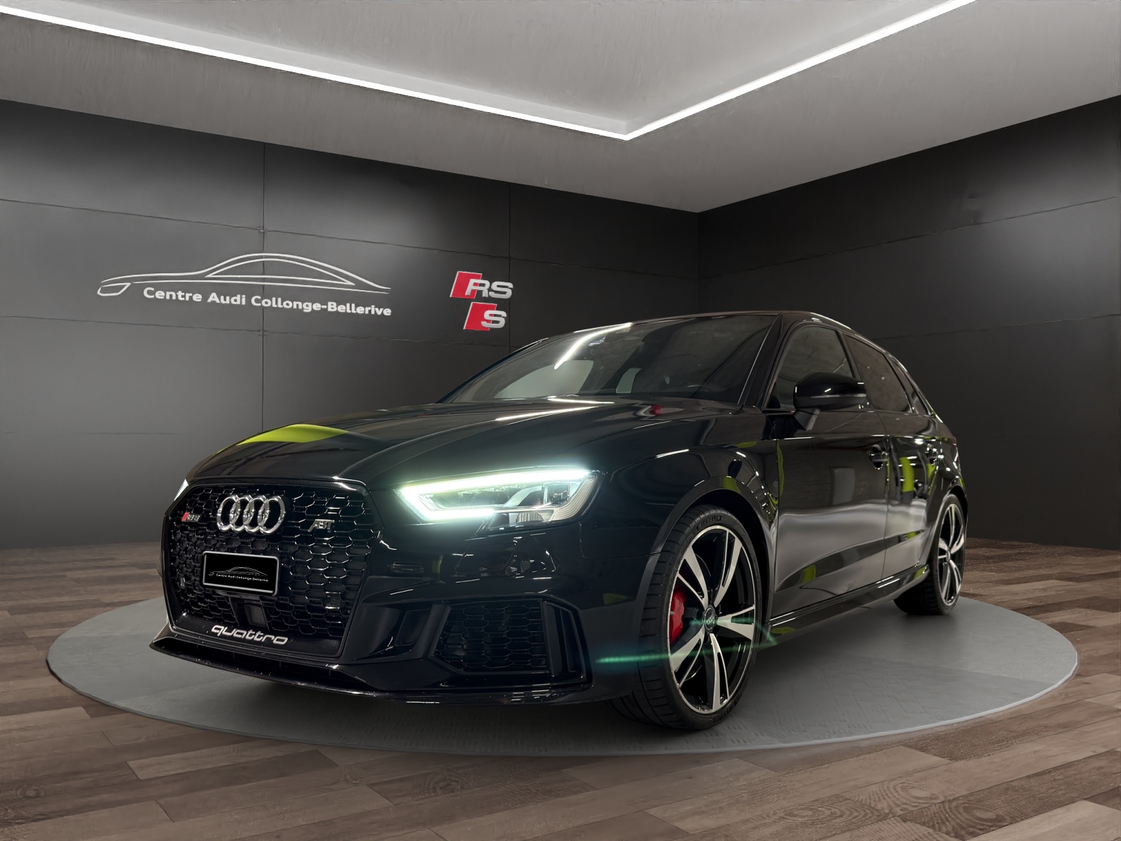 AUDI RS3 Sportback 2.5 TSI quattro S-tronic-image-0