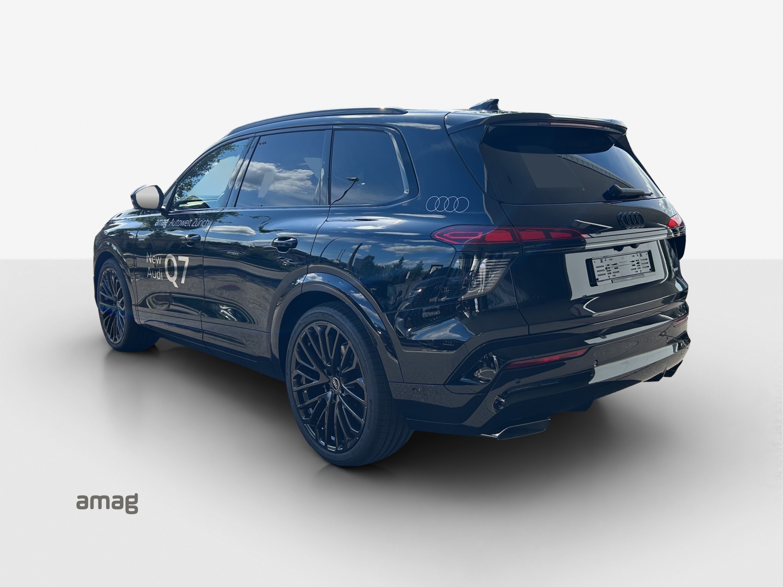 AUDI Q7 SUV TDI quattro 220 kW-showroom-element-2
