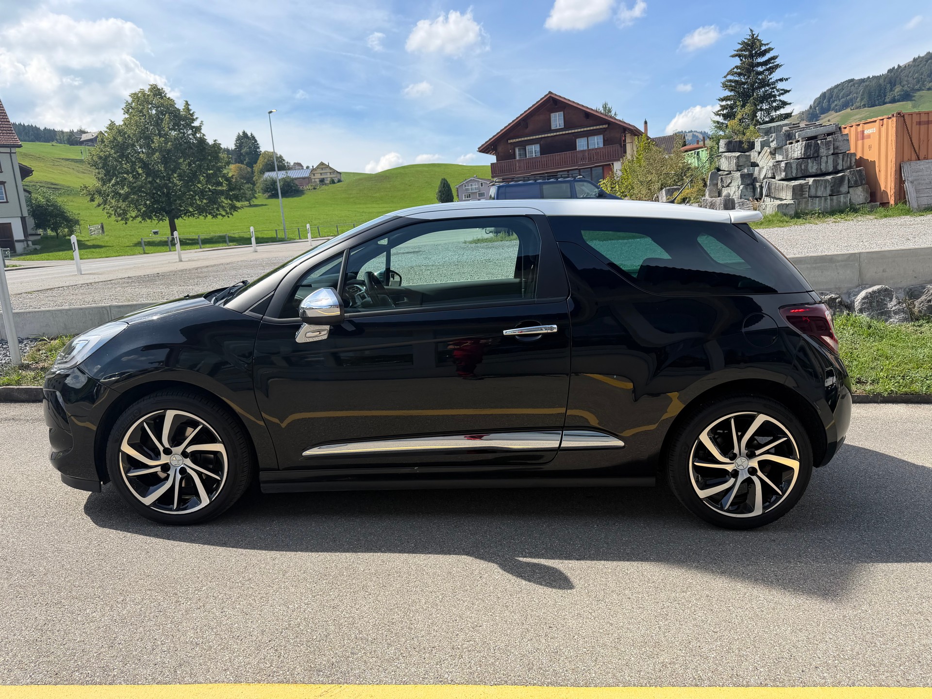 DS AUTOMOBILES DS 3 1.6 THP Sport Chic-image-2