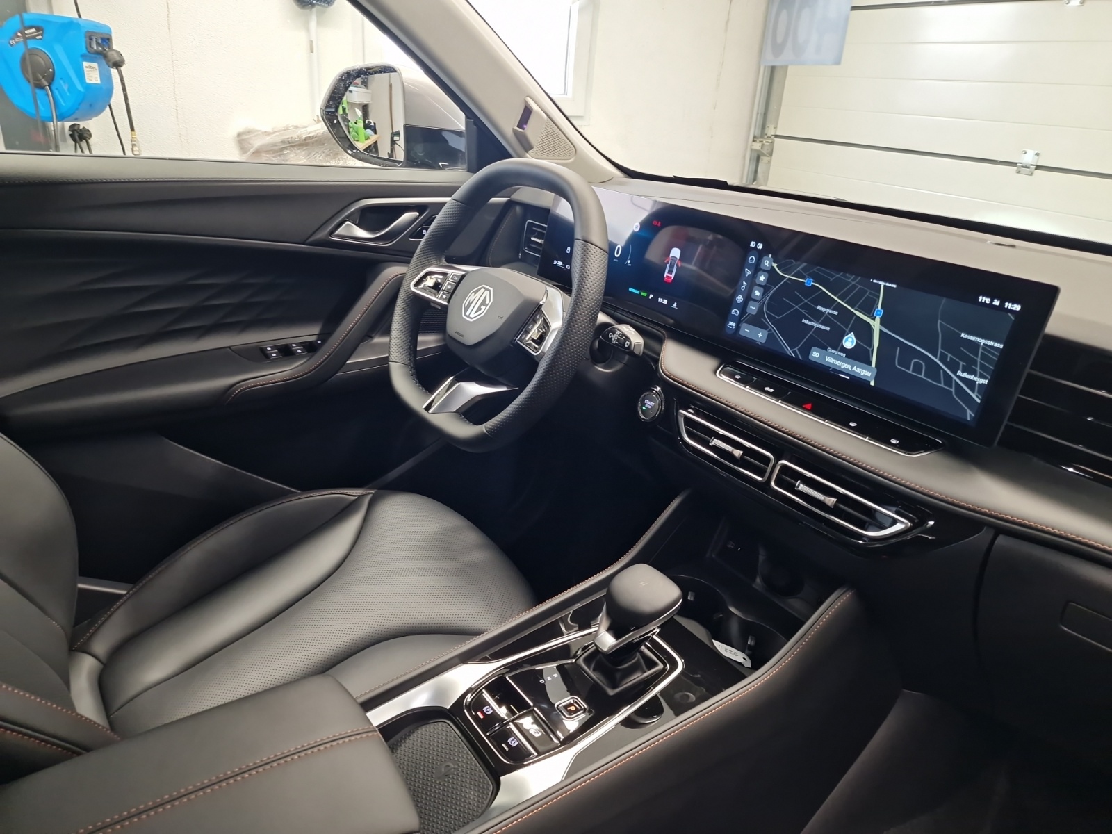 MG HS 1.5 T Plug-In-Hybrid Luxury Reichweite 103 km-image-23