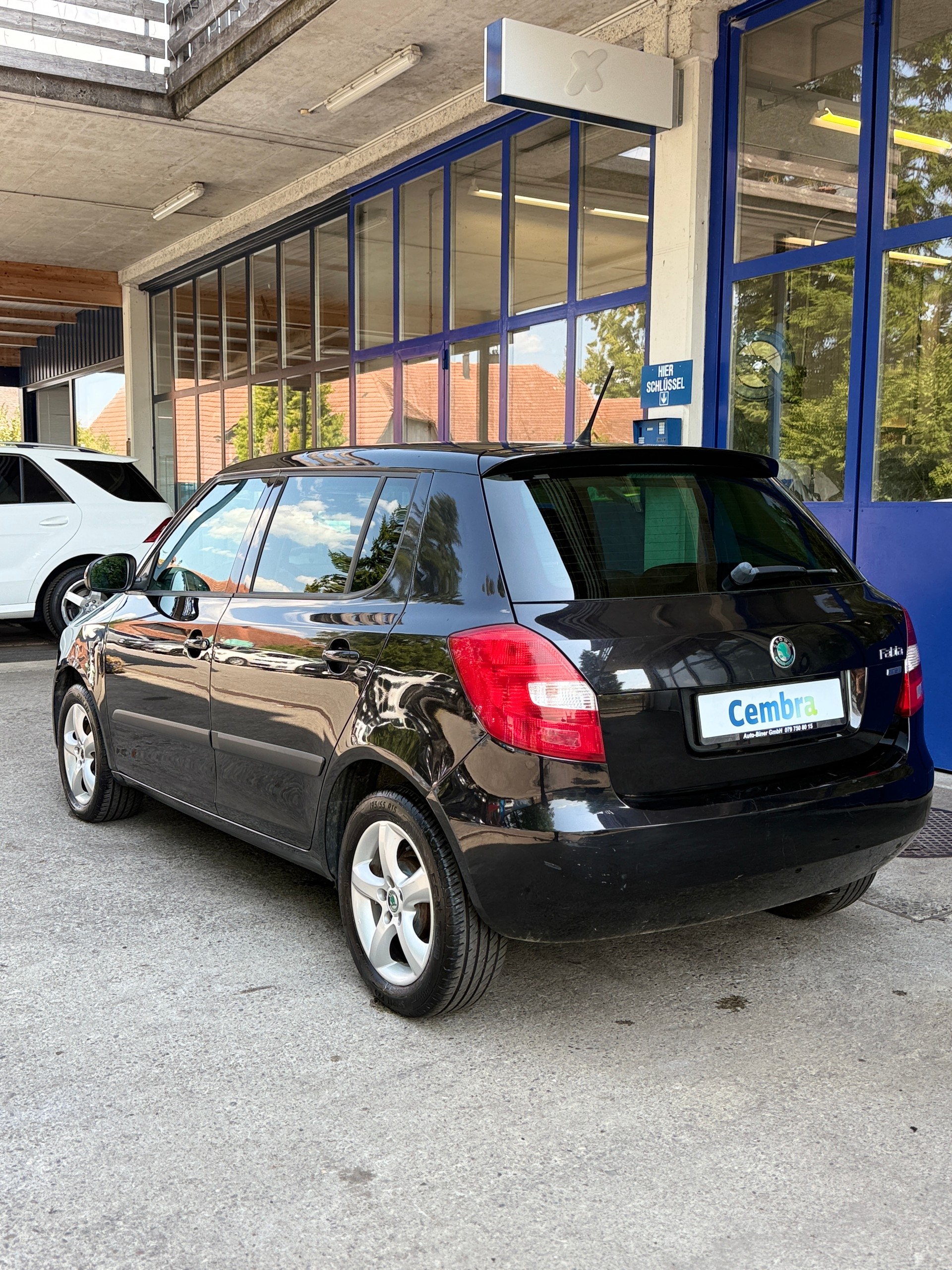 SKODA Fabia 1.2 TSI Ambition-showroom-element-2