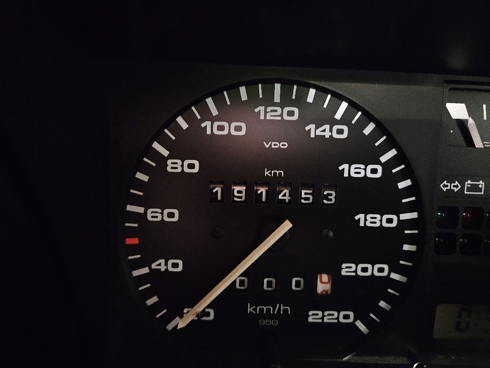 VW Golf 1800 CL-image-9