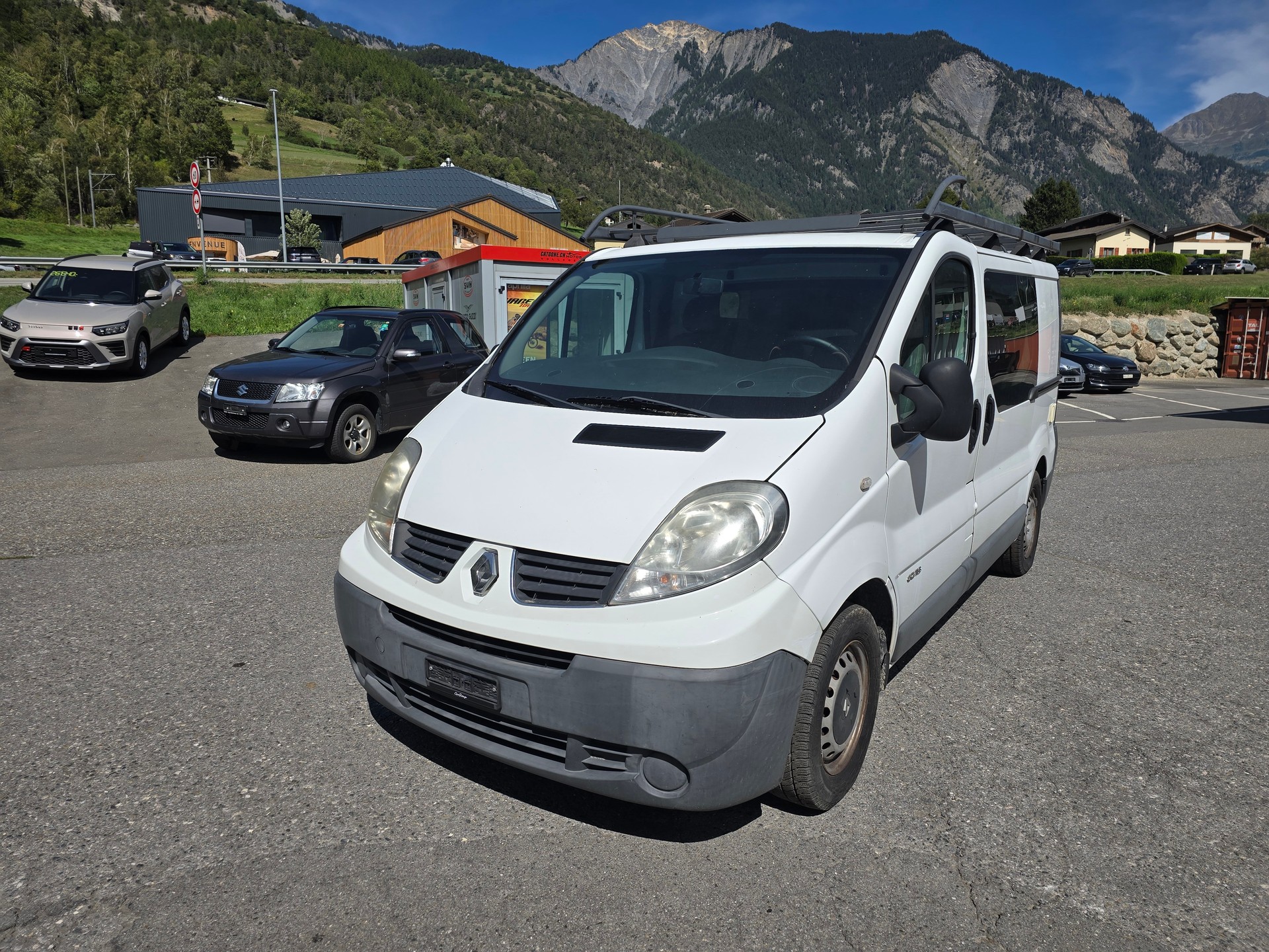 RENAULT Trafic 2.0 dCi 115 2.9t L1H1-image-4