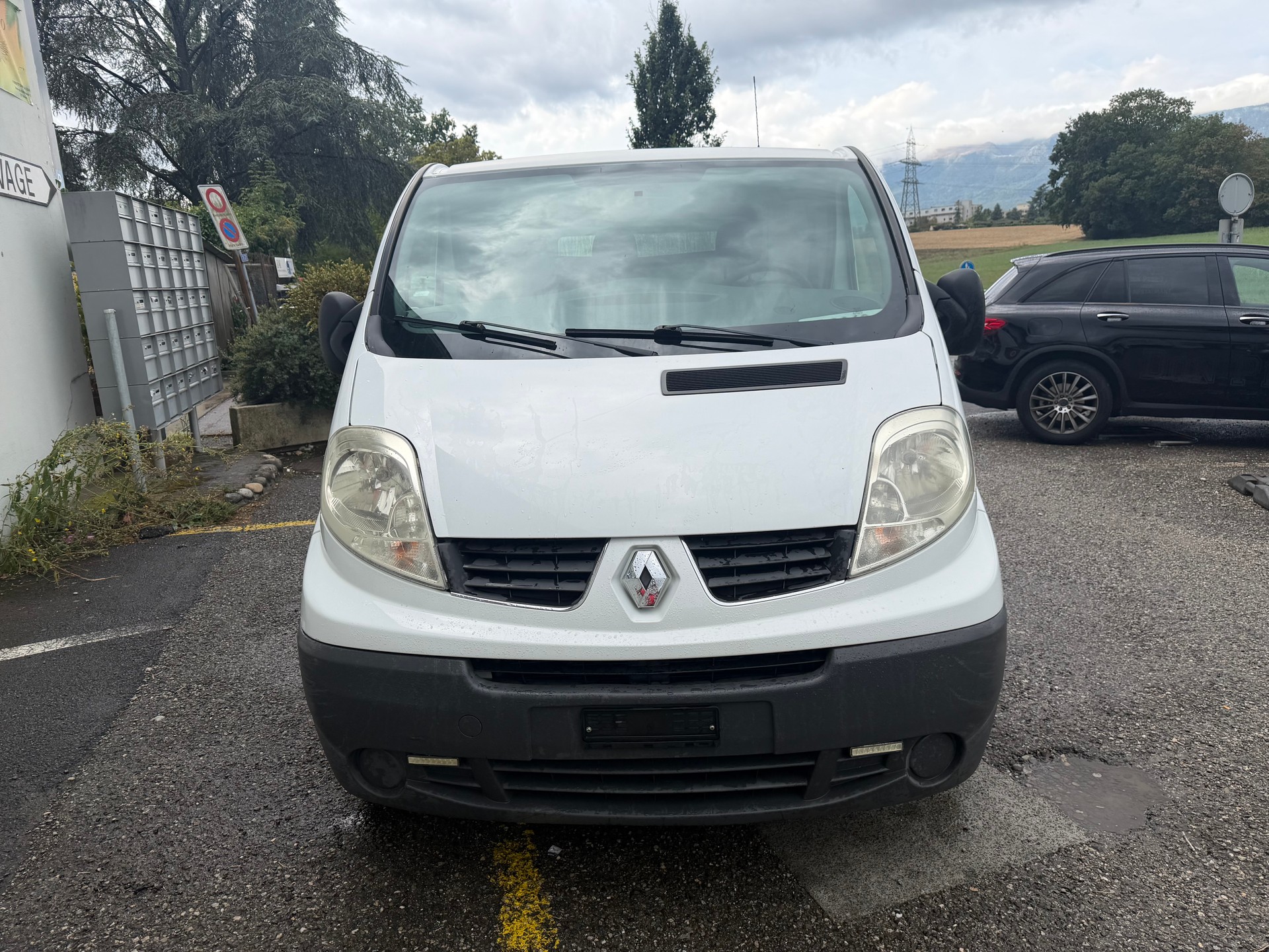 RENAULT Trafic 2.0 dCi 115 2.9t L1H1