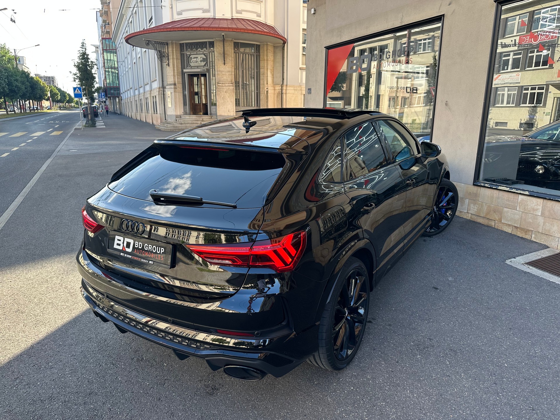 AUDI RS Q3 Sportback quattro S tronic-image-6