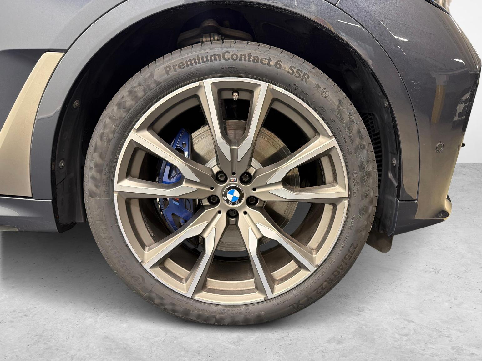 BMW X7 M50i-image-9