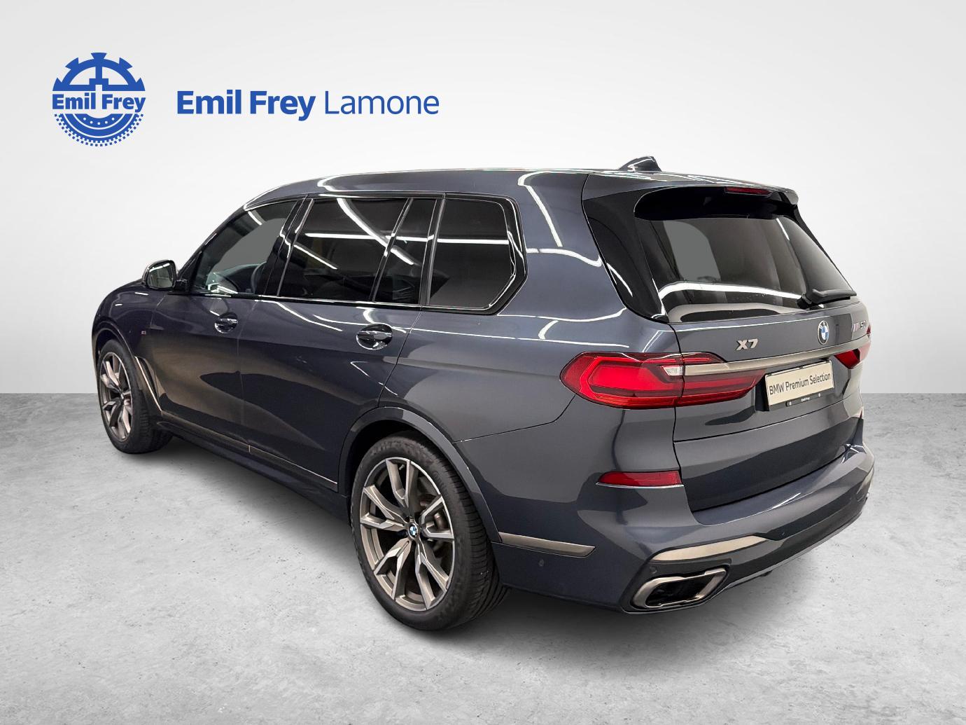 BMW X7 M50i-image-3