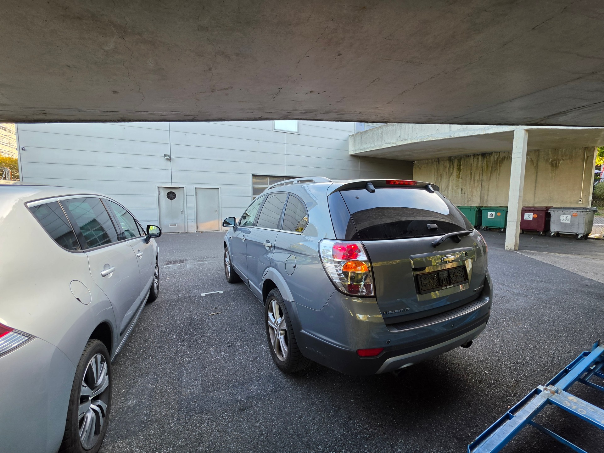 CHEVROLET Captiva 2.2 VCDi LT 4WD Automatic-image-5