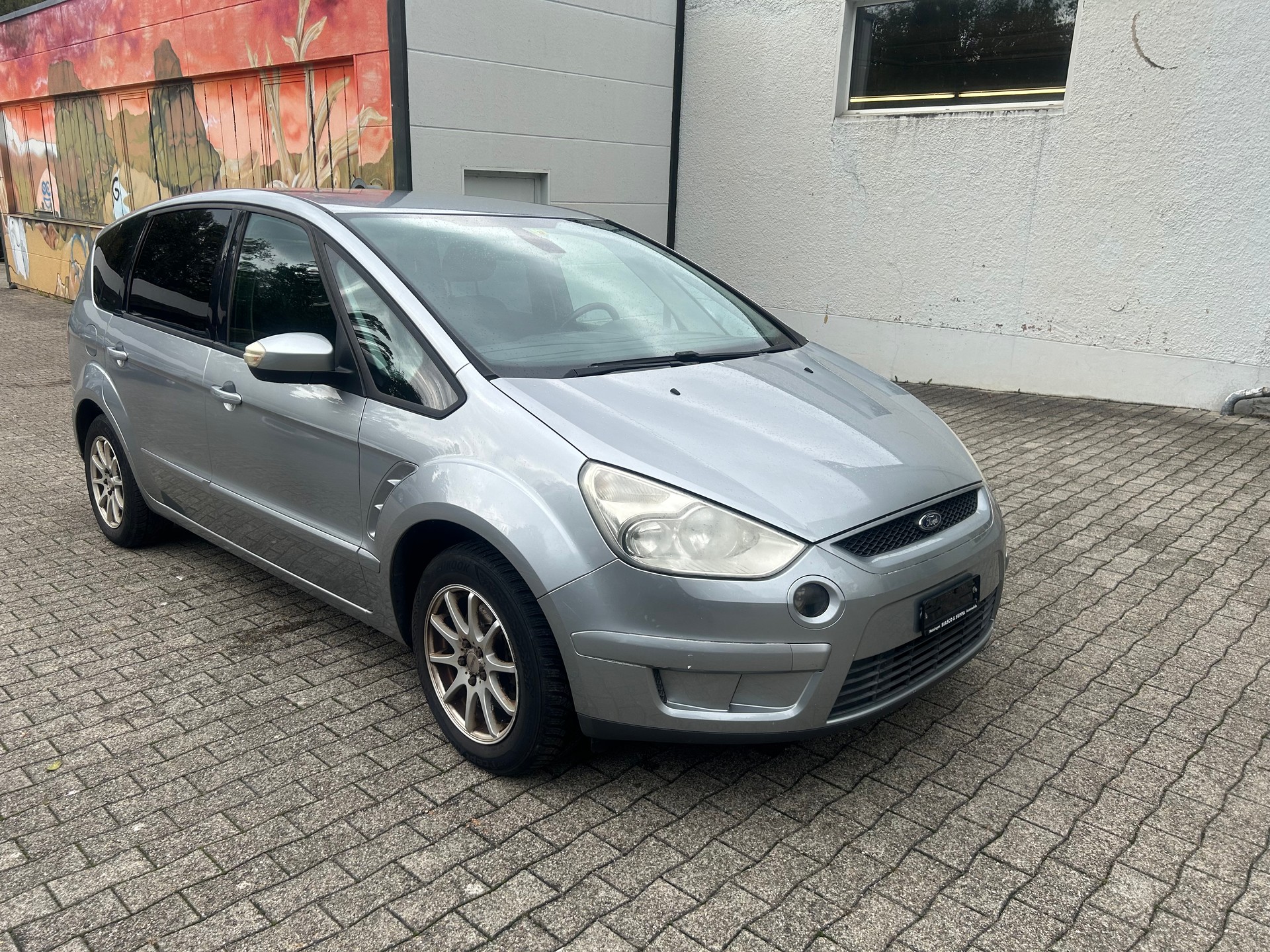 FORD S-Max 2.0i Titanium-image-1