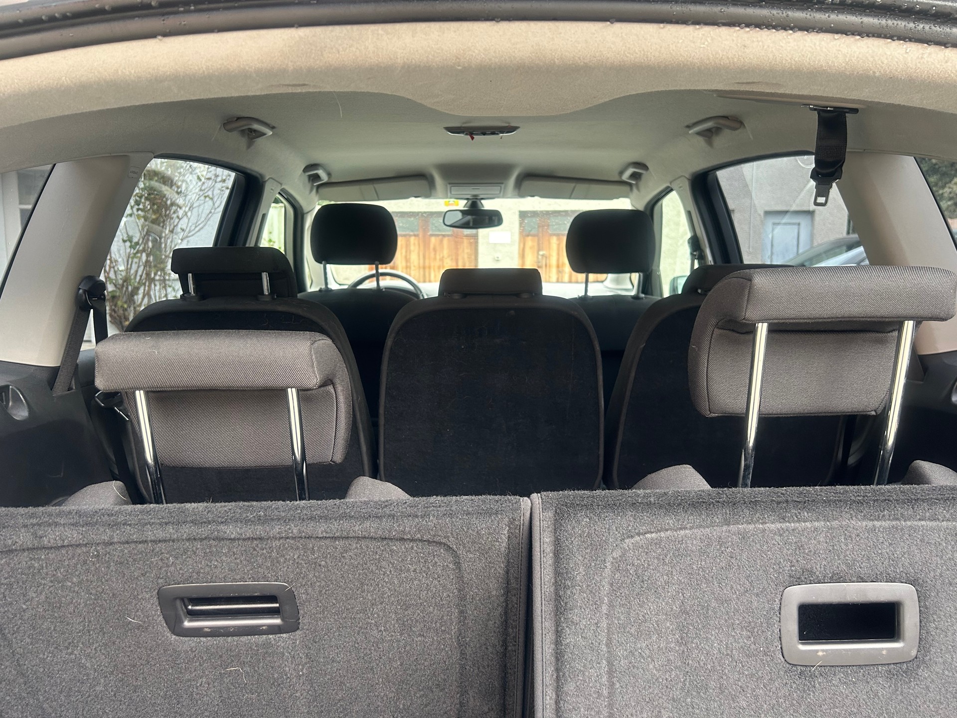 FORD S-Max 2.0i Titanium-image-12