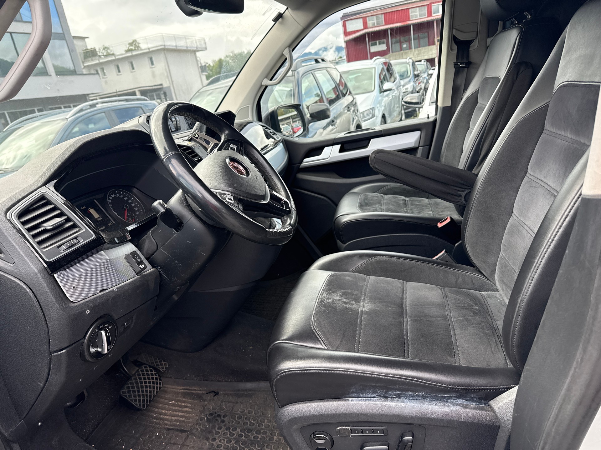 VW T6 Multivan 2.0 Bi-TDI Highline Liberty 4Mot. DSG-image-4