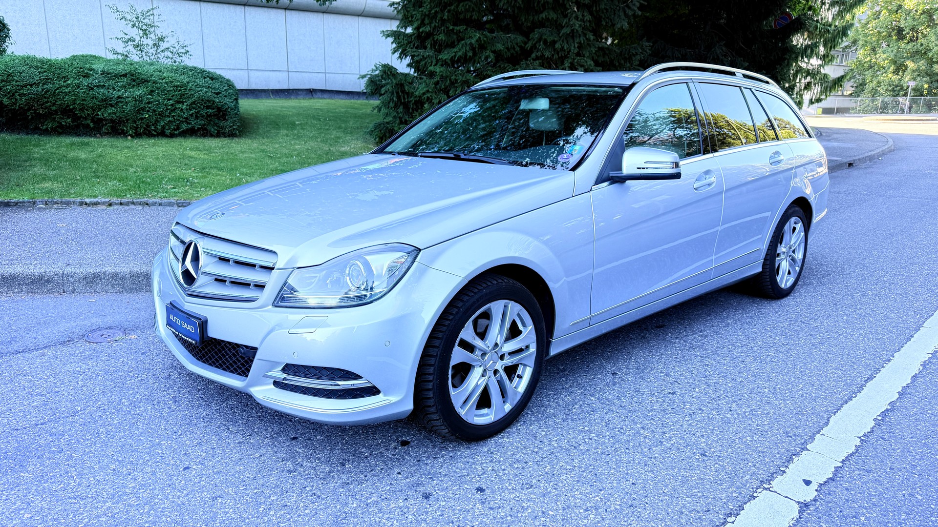 MERCEDES-BENZ C 180 Avantgarde 7G-Tronic-image-2
