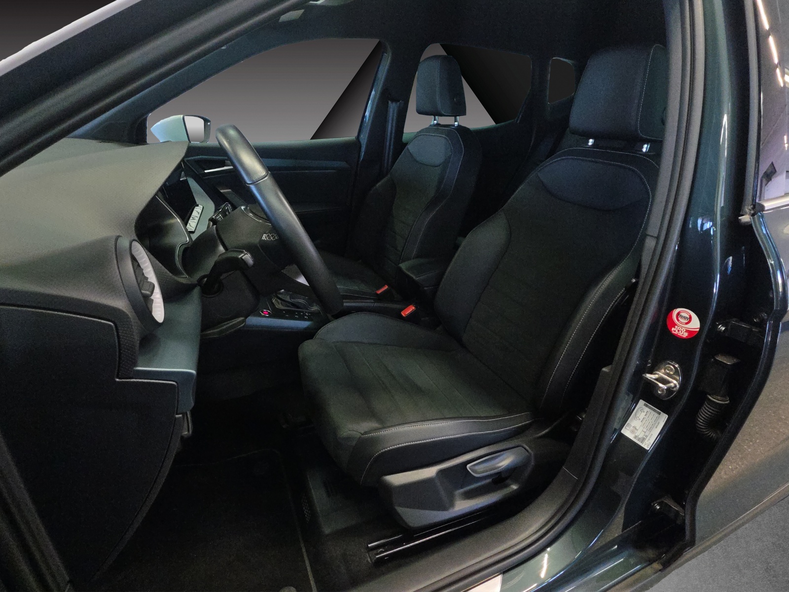 SEAT Arona 1.5 Eco TSI Hola Xperience DSG-image-14